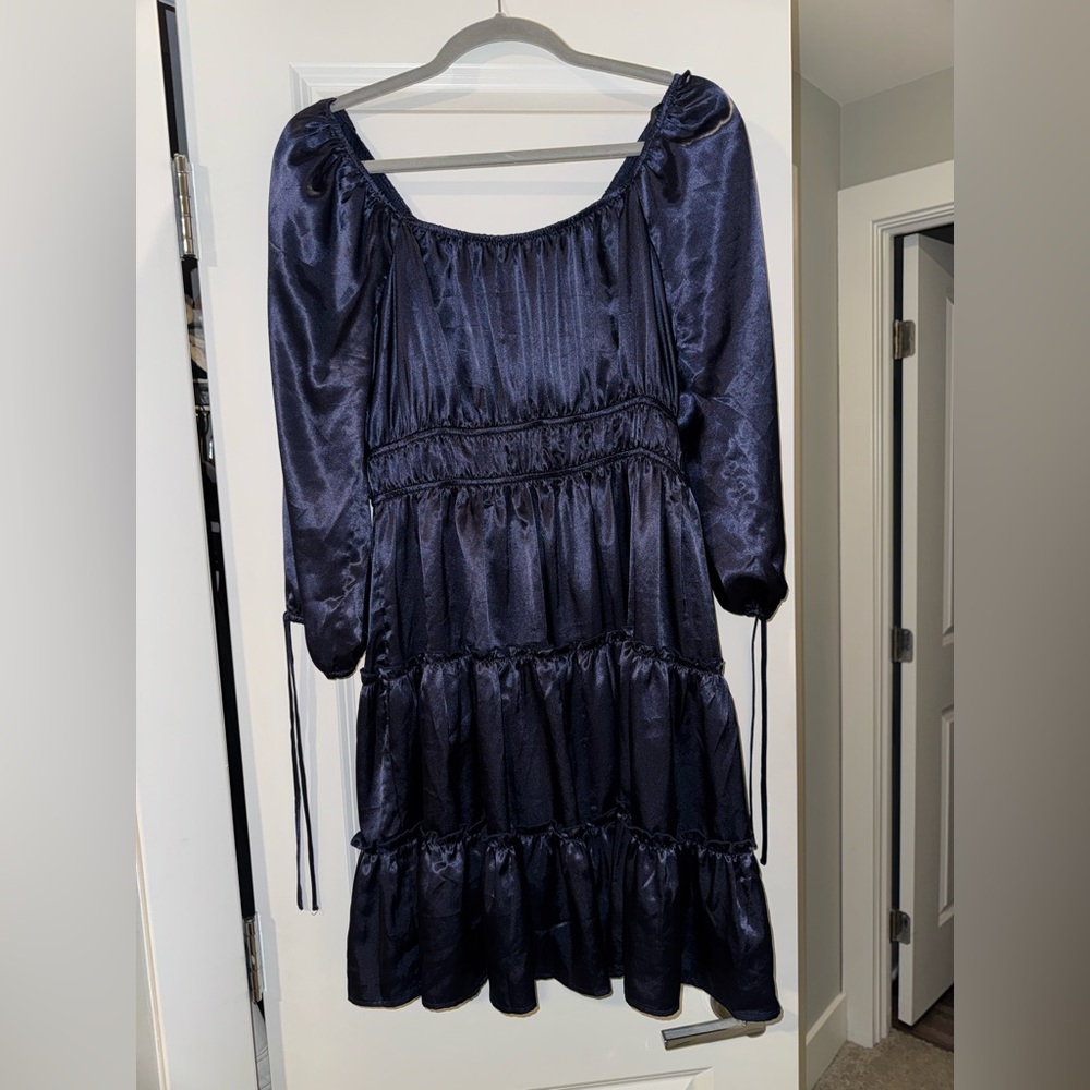 ARULA Navy Blue Satin Long Sleeve Tiered Mini Dress size X